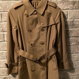 Burberry’s women’s coat
